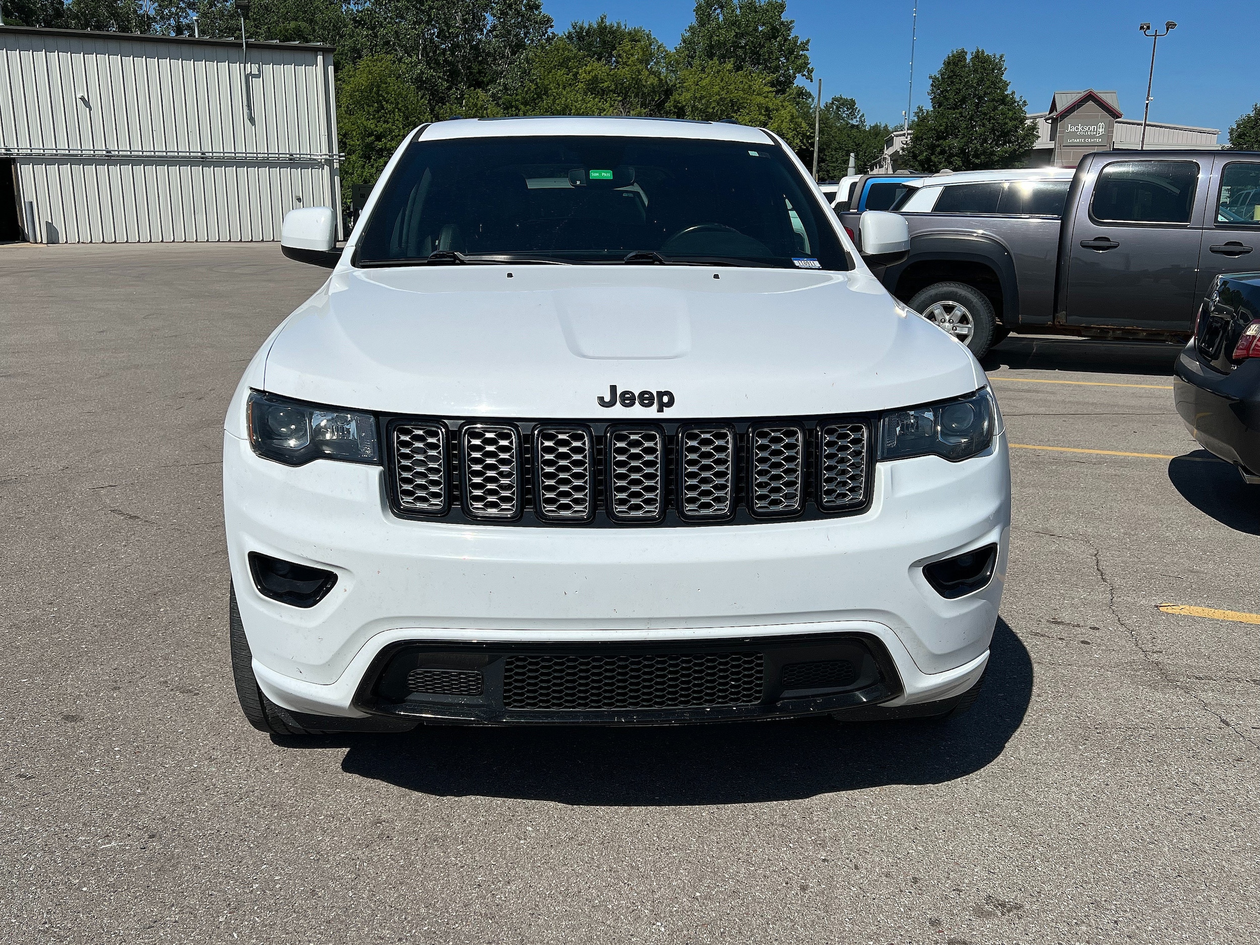 jeep grand cherokee 2018 1C4RJFAG0JC501943 image jeep grand cherokee 2018 1C4RJFAG0JC501943 image